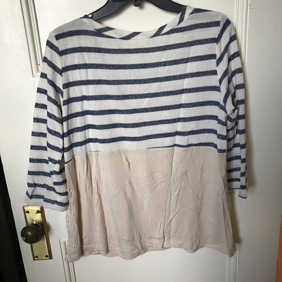 Boutique Sweater - Picture 3 of 5